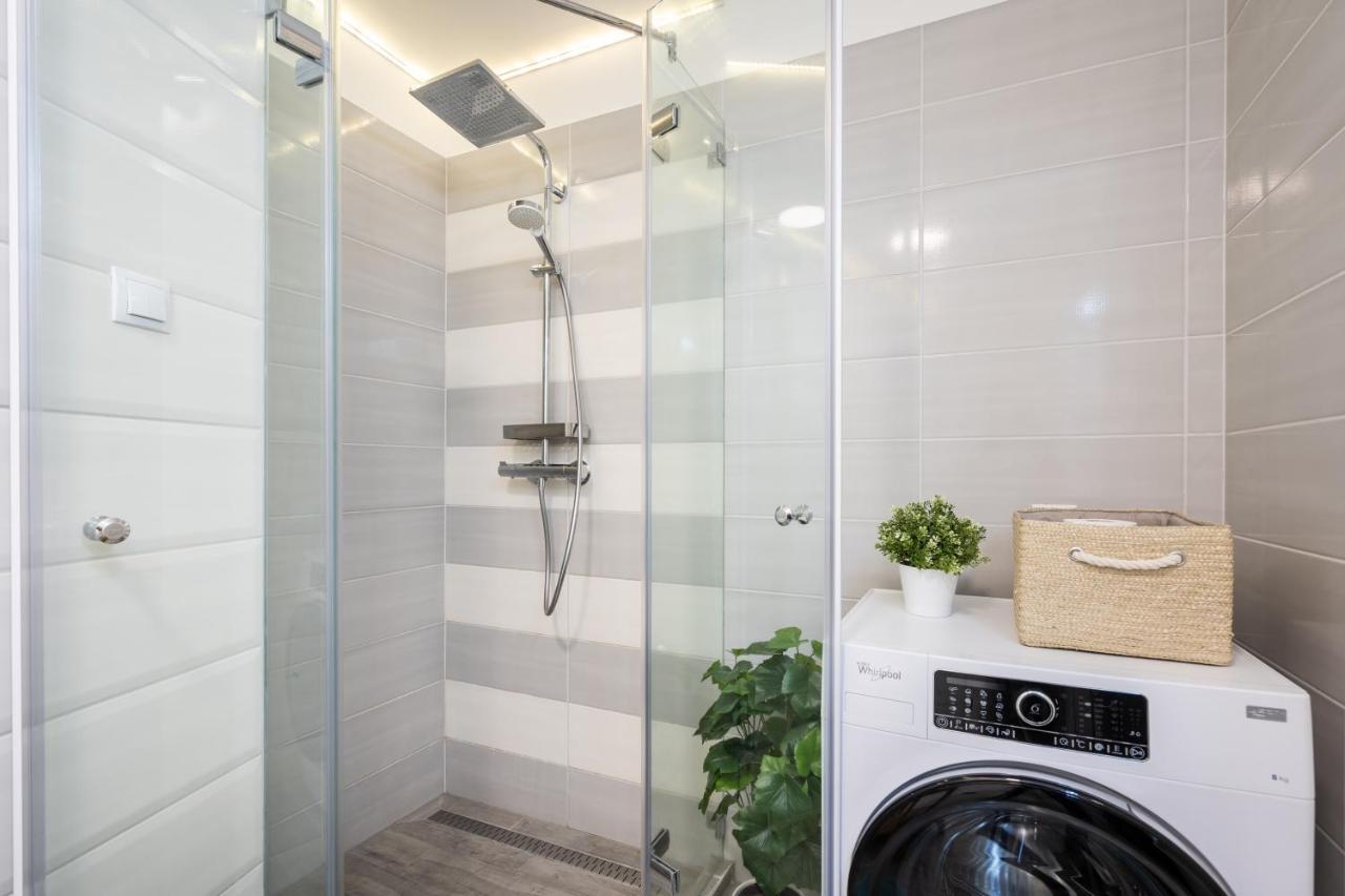 Bpr Lavish Suite In Budapest Downtown Exterior foto
